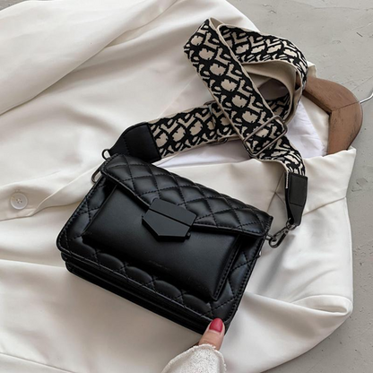 Aitana – Bolso acolchado con cadena