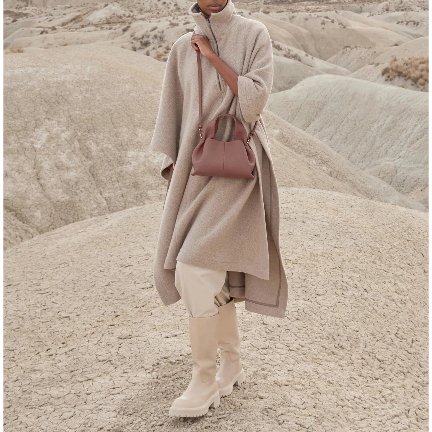 Vega – Bolso de mano minimalista